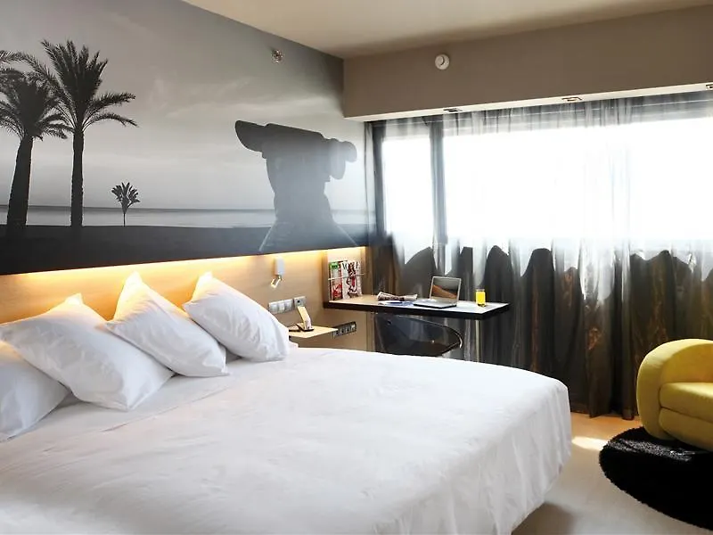 Barcelo Malaga Hotel 4*,